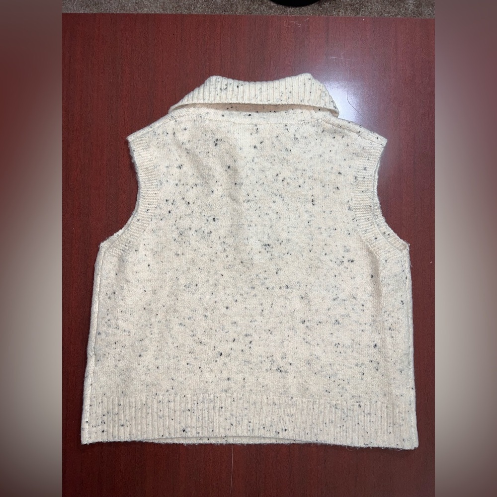 John + Jenn Speckled Beige Zip Tank Top - Picture 5 of 6